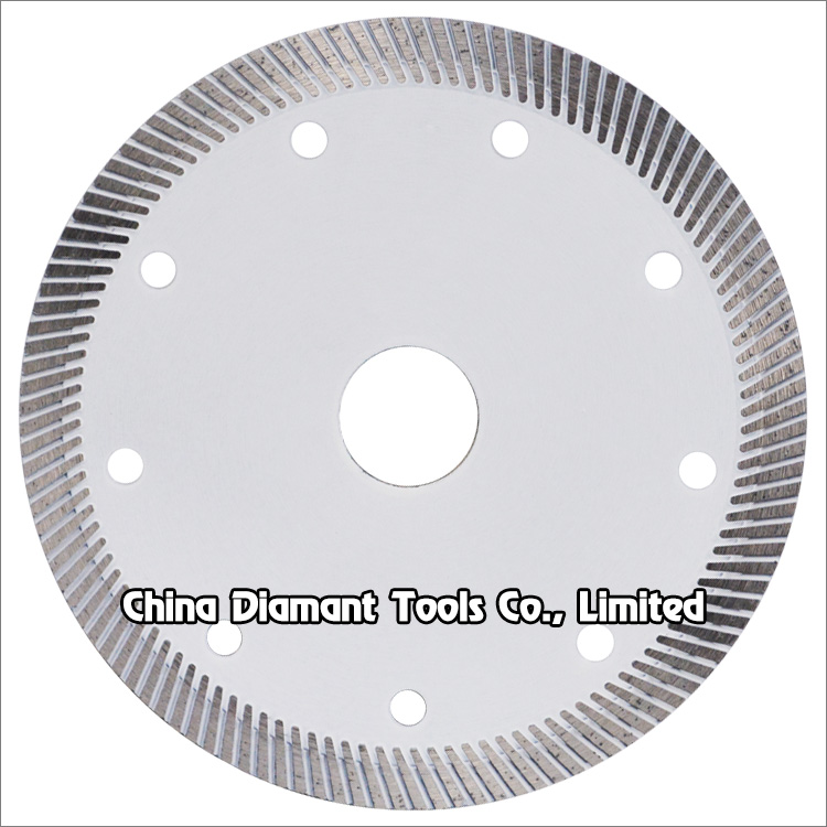 Diamond dry cutting saw blades - narrow turbo continuous rim segments
