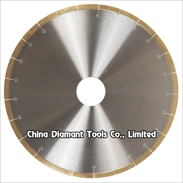 Diamond saw blades for marble slab cutting - fishhook steel core with fanlike segments