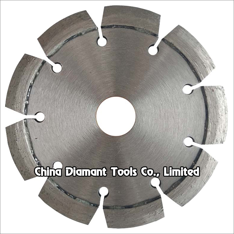Diamond crack chaser blades for concrete block stone cutting