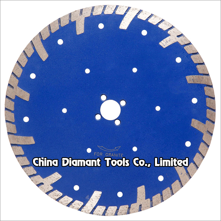 Diamond dry cutting saw blades - hot-press sintered, wide turbo rim segments with protective teeth