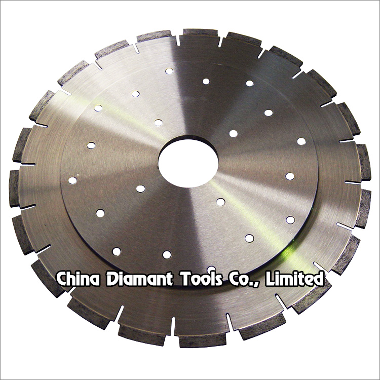 Diamond horizontal cutting saw blades for granite