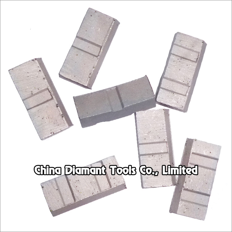 Diamond segments of drill bits - cuspate top & turbo shape